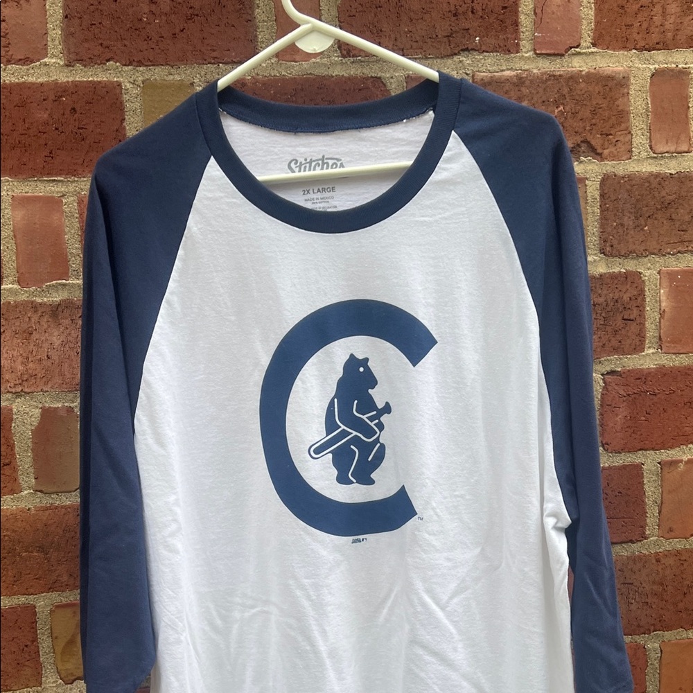 Chicago Cubs logo Navy and White Baseball Raglan Shirt